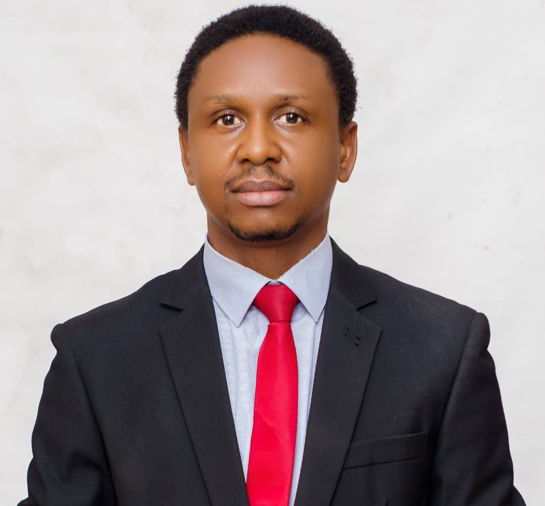 Pastor Amos  Ehidiamhe